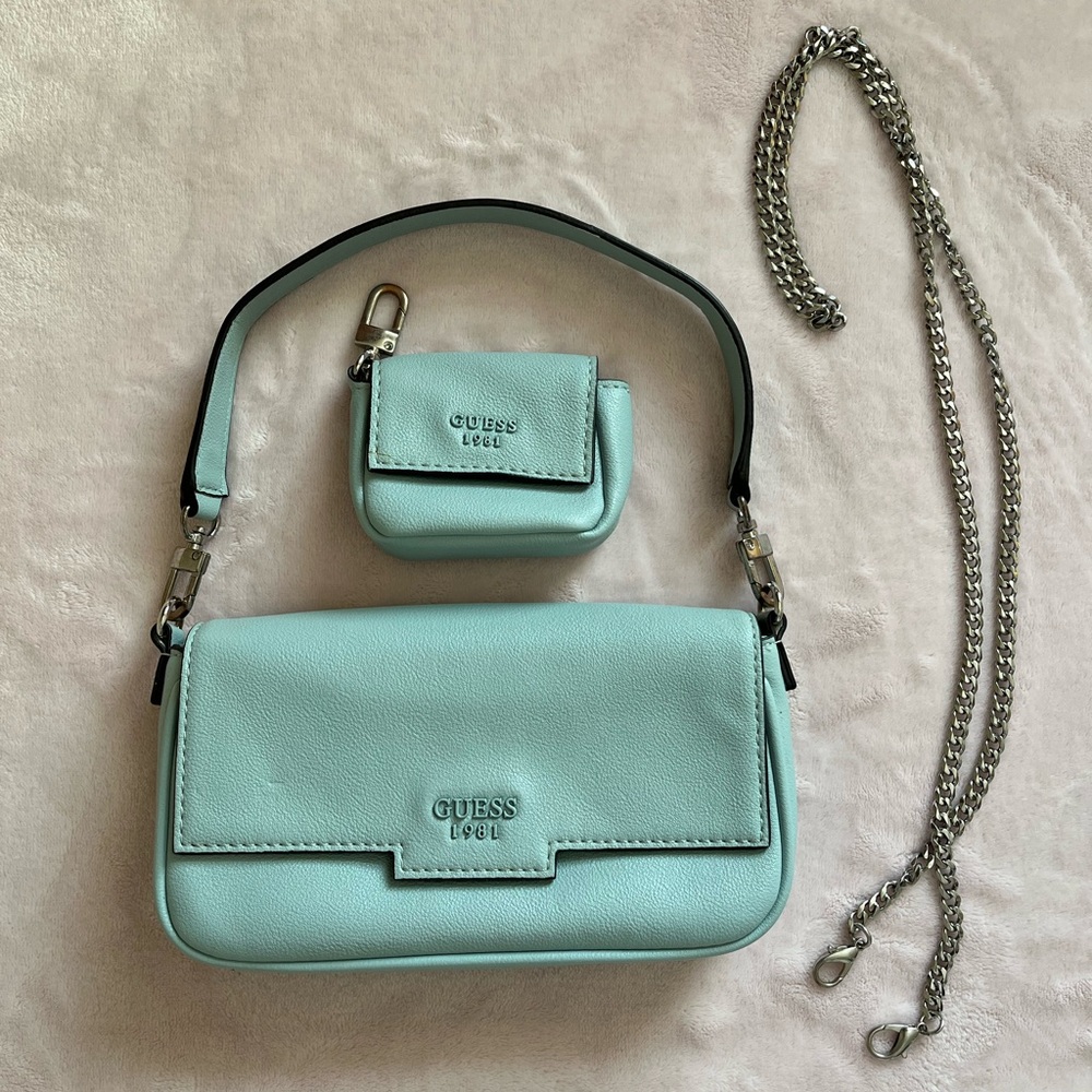 Mint green Guess shoulder bag🩵
